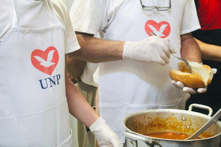 Formação Estratégica na Gastronomia: UNP qualifica reclusos de Ribeirão Preto em Chapista, atendendo à demanda do mercado bilionário de alimentação