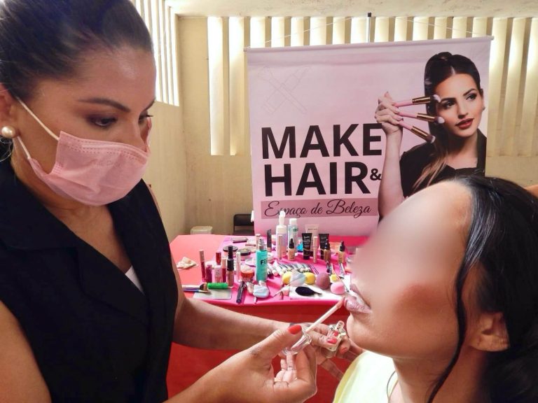 UNP Promove Curso de Maquiagem no CPP de Goiás e abre perspectivas para empreendedorismo