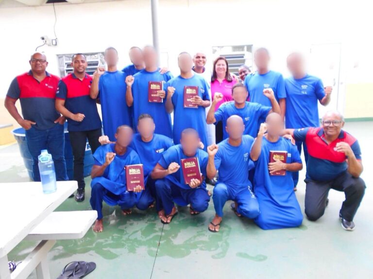 É possível alcançar a liberdade dentro do presídio?