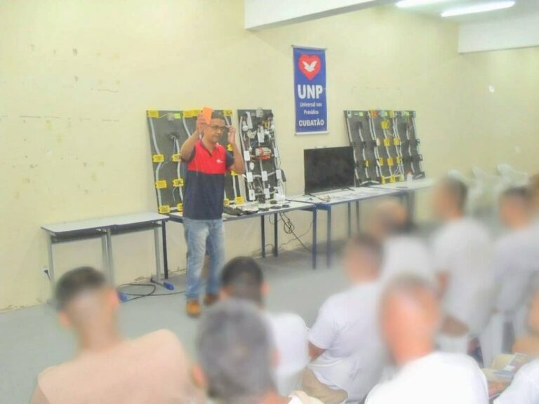 UNP Baixada Santista investe em qualificação profissional com Curso de Elétrica